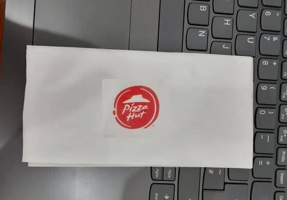 Buen precio Máquina plegable de alta velocidad del tejido de la servilleta de la máquina plegable de la servilleta de papel 1.5Kw 800 pedazos por minuto en línea