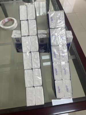 Bom preço Máquina versátil de tecido de bolso 1/6 Máquina de fabricação de lenços de algodão dobrados com embalagem única on-line